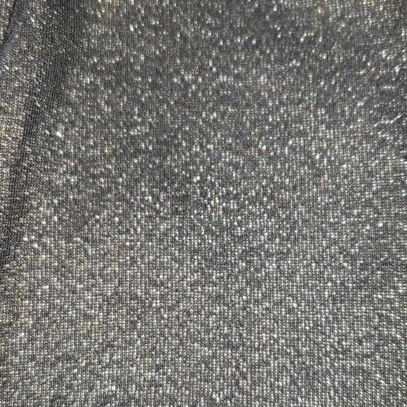 Top - Picture 2 of 3